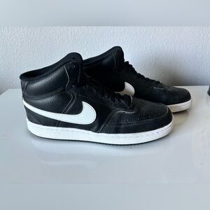 NikeCourt Vision Mid Shoes